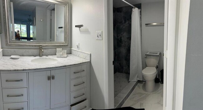 Building Photo - 5279 Willow Links