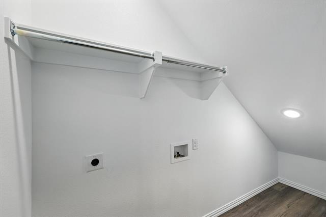 Building Photo - 212 Wayside Ct