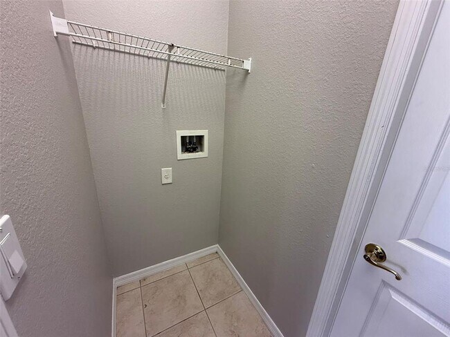 Building Photo - 463 Winwood Ct