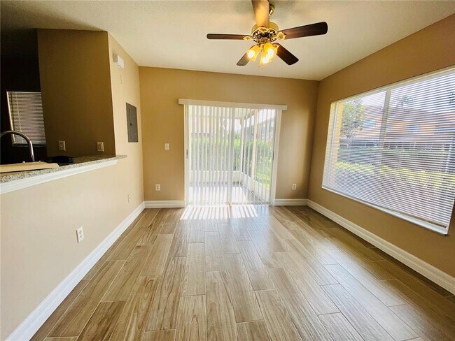 Building Photo - 2250 Fluorshire Dr