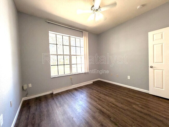 Building Photo - 477 Sevilla Ave