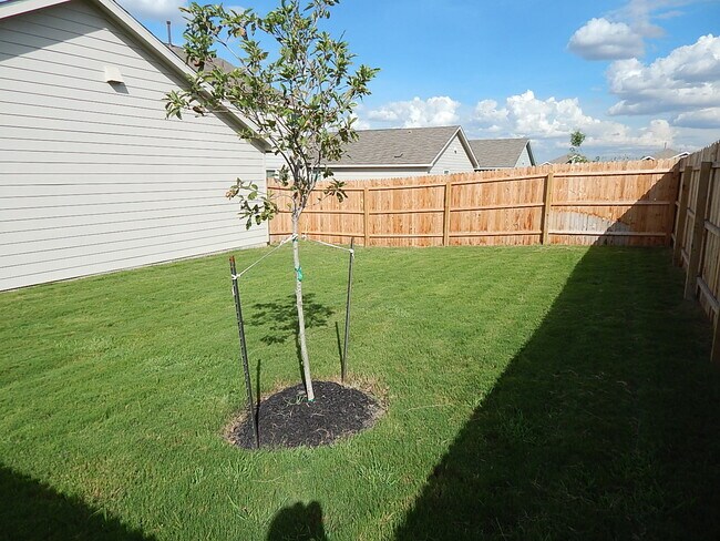 Building Photo - 13822 Buffalo Valley