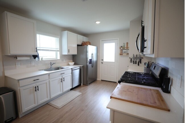 Building Photo - 4122 Brazos Brk Trl
