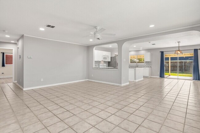 Building Photo - 2710 Stone Creek Ln