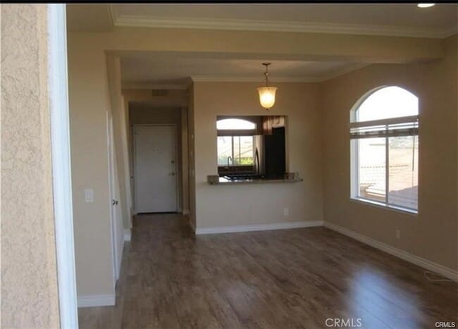 Building Photo - 30902 Club House Dr