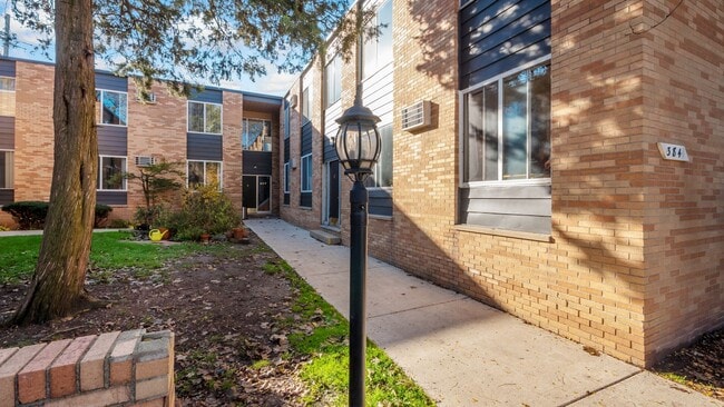 Building Photo - Vester Apartments