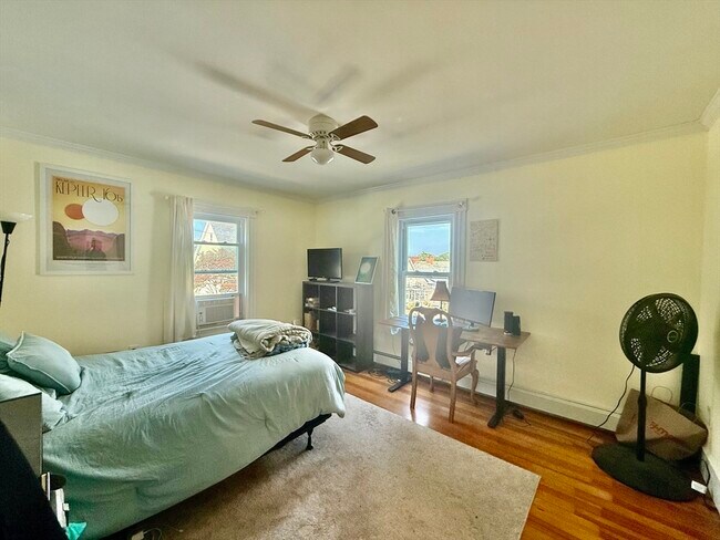 Building Photo - 207 Whitwell St