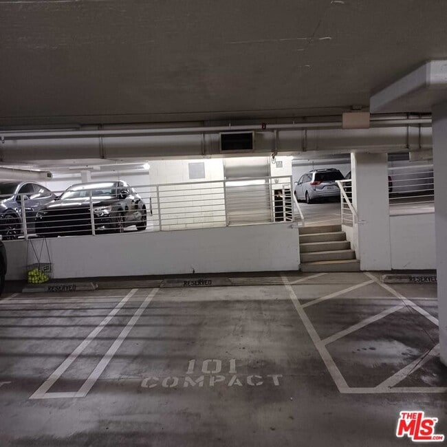 Building Photo - 1700 Sawtelle Blvd