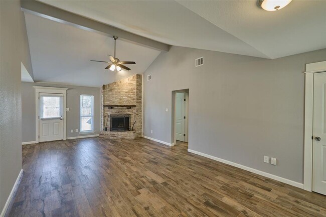Building Photo - 29030 Deadwood Ln
