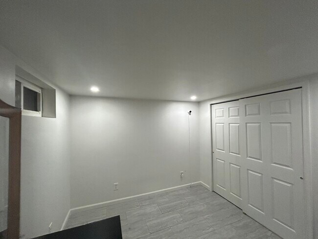 Building Photo - 101 Morril Dr