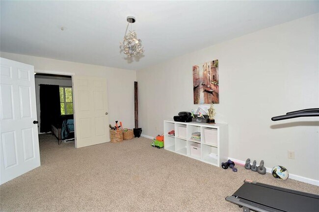 Building Photo - 2176 Cold Springs Cir