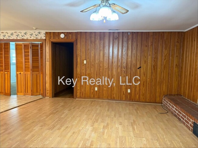 Building Photo - 4003 Monroe Hwy