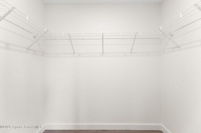 Building Photo - 195 Dayton Blvd