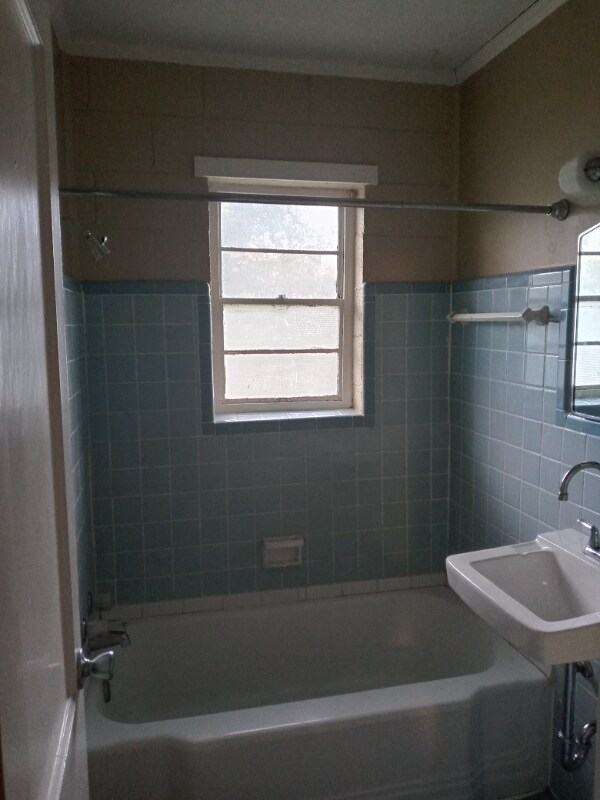 Building Photo - 1443 S Frisco Ave