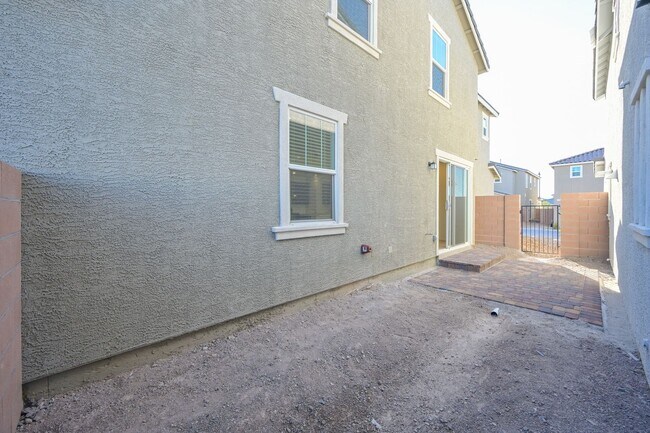 Building Photo - New House!!! Inspirada!!! Across from future Community Pool/Park!!! Tankless water heater!!