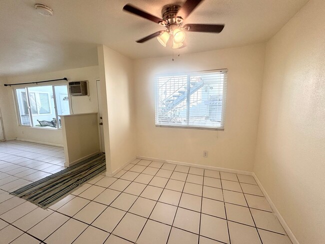 Building Photo - 2589 Hayes Dr