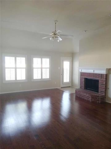 Building Photo - 1724 River Oaks Dr