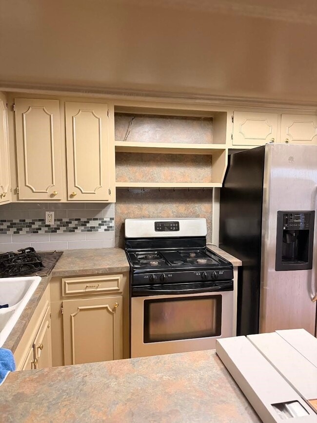 Building Photo - 1602 Willow Rock Rd