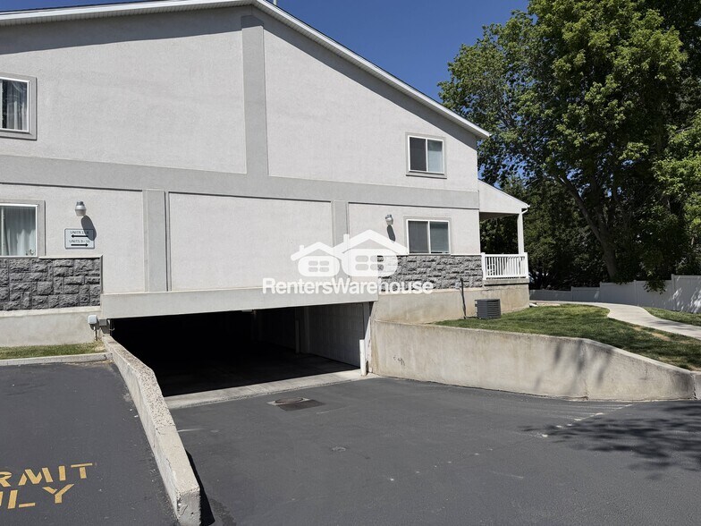 Building Photo - 4072 S 300 E