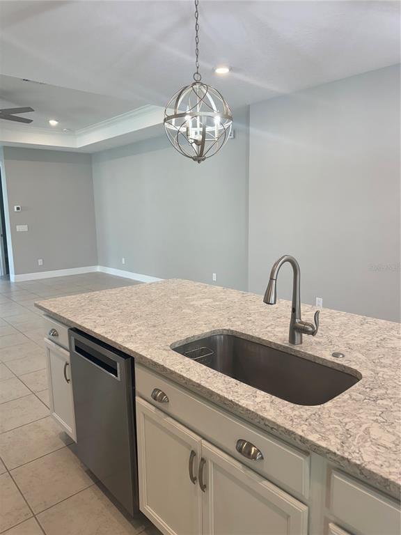 Building Photo - 6940 Bridgman St