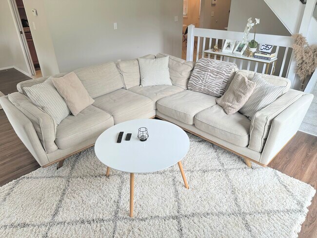 Living room - 3045 Moon Lake Dr