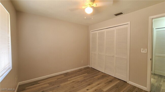 Building Photo - 930 SW 47th Terrace