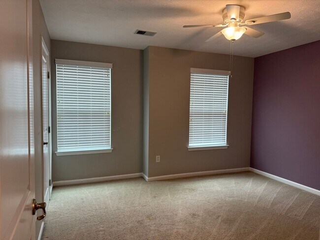 Building Photo - 109 Kestler Dr