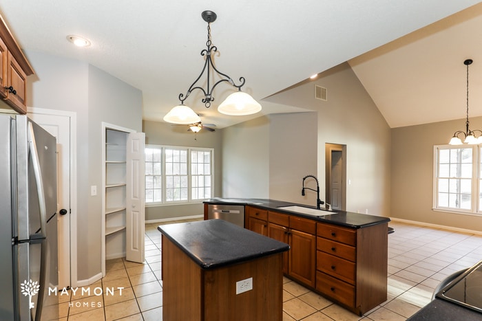 Building Photo - 361 Toccoa Pl