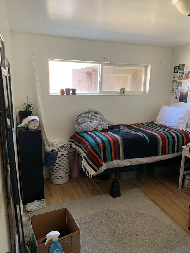 Building Photo - 1 Shared Spot Available for Fall 2026