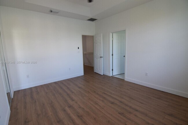 Building Photo - 7848 NW 114th Path