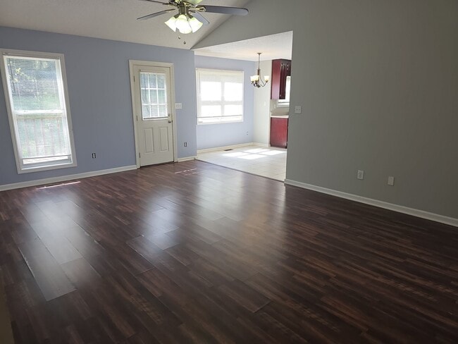 Building Photo - 131 Carnegie Loop