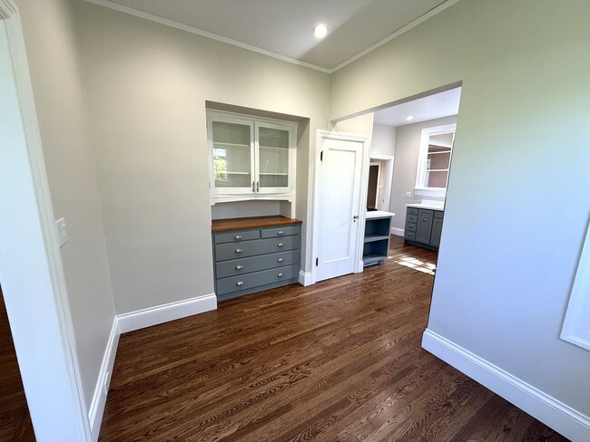Building Photo - TIMELESS 1920s SPANISH COLONIAL FOUR BEDRO...