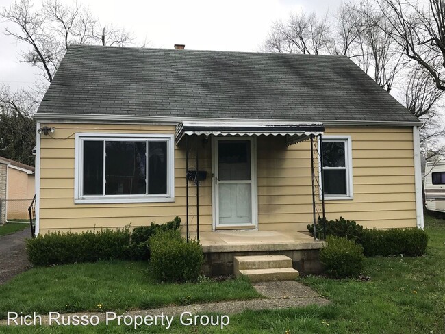 Primary Photo - 4 br, 1.5 bath House - 4 bedroom 1.5 bathr...