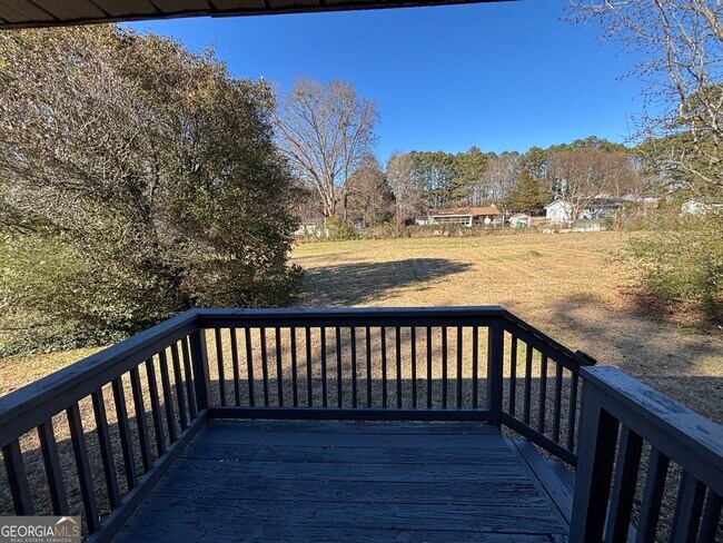 Building Photo - 8117 Attleboro Dr