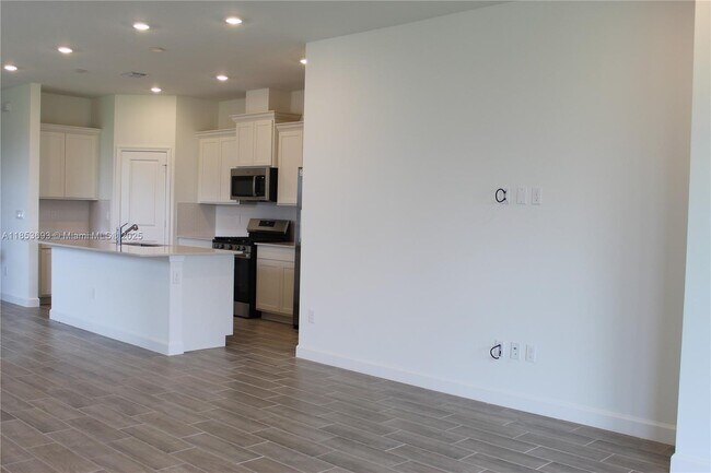 Building Photo - 1379 Tangled Orchard Tr