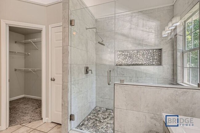 Building Photo - 281 Cedars Glen Cir