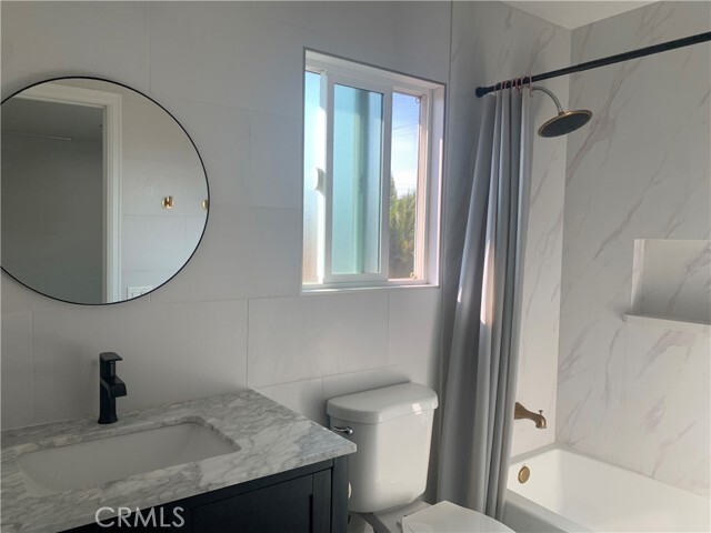 Building Photo - 1718 Del Mar Ave