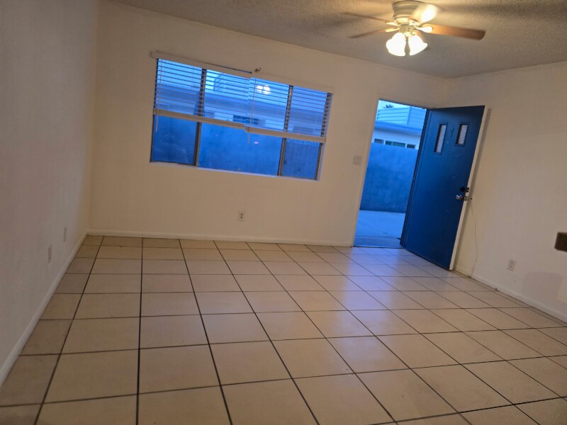 Building Photo - 238 S Saturmino Dr