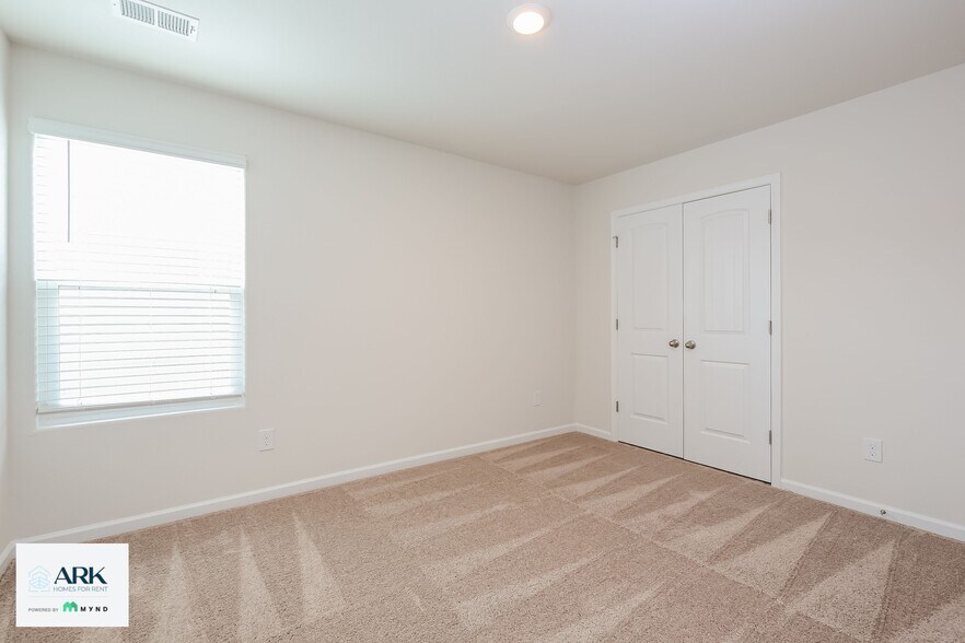 Building Photo - 6026 Mason Tucker Dr