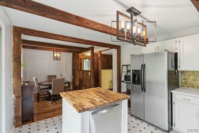 Building Photo - 4319 Coye Rd
