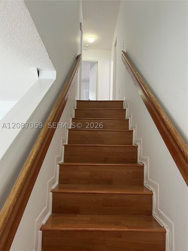 Building Photo - 1153 NW 123rd Pl