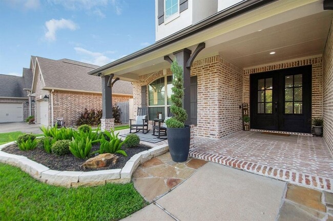 Building Photo - 1000 Bolivar Point Ln