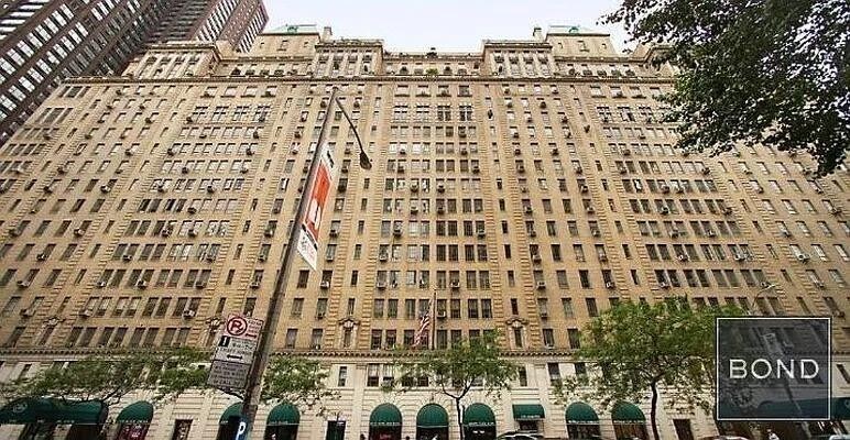 Building Photo - 333 W 56th St
