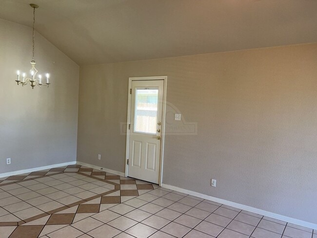 Building Photo - 4400 Pennington Ave