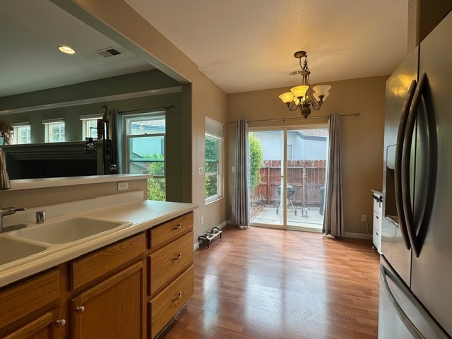 Building Photo - 1009 Desert Peach Ct