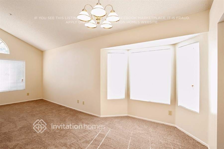 Building Photo - 18274 Montgomery Ave