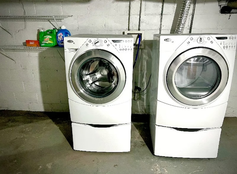 Building Photo - 3004 E Michigan St