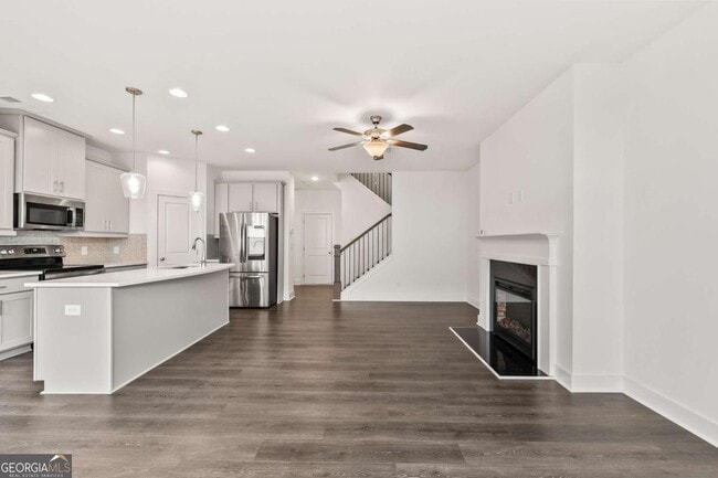 Building Photo - 98 Auburn Valley Wy