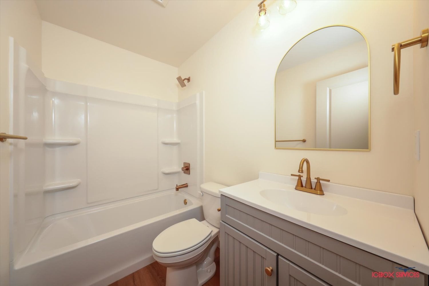 Building Photo - 13770 E Rose Garden Cir