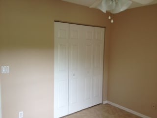 Building Photo - ***HUNTINGTON LAKES *** CONDO*** ANNUAL***...